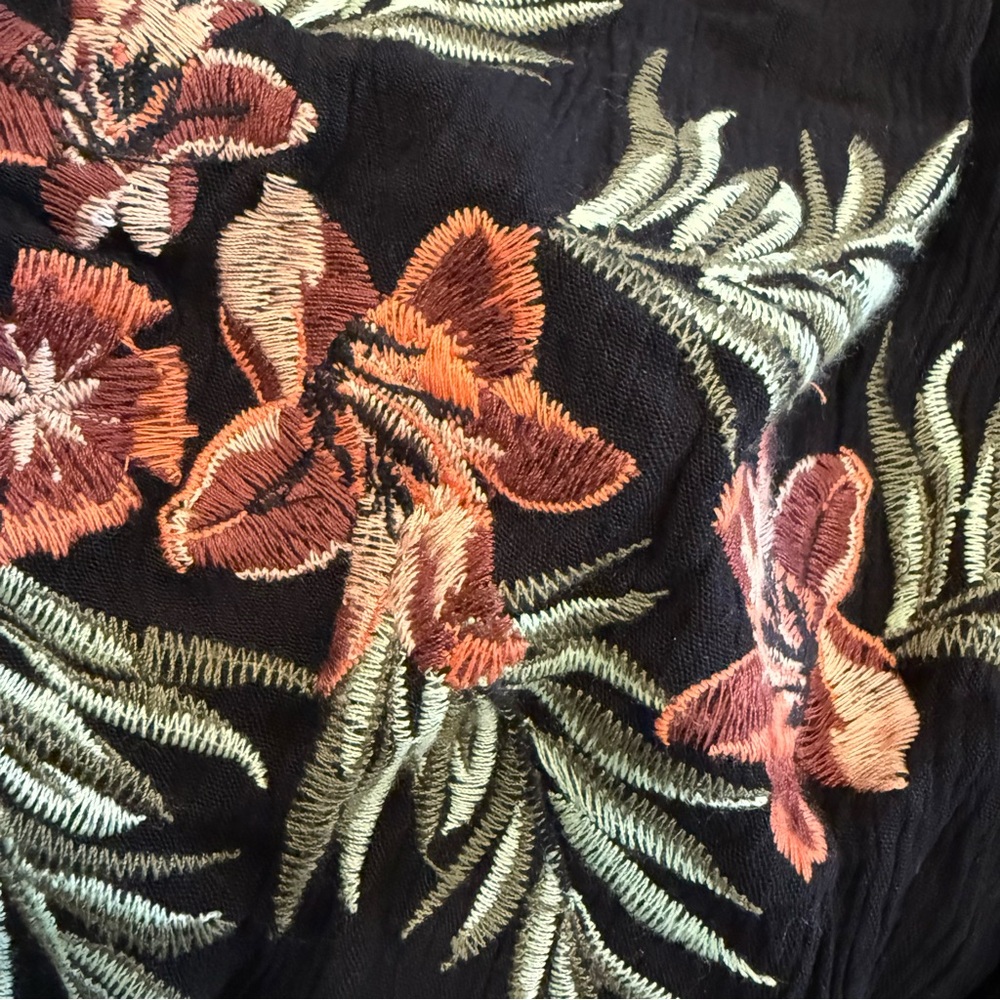 Xhilaration Black Kimono with Embroidered Floral Design - Picture 3 of 3